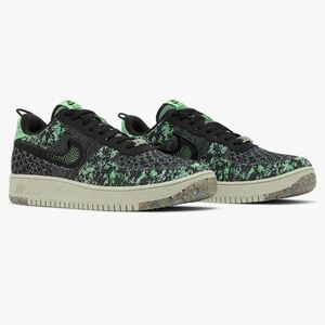 Nike Mens Air Force 1 Crater Flyknit Basketball Shoes in Scream Green, Size 8